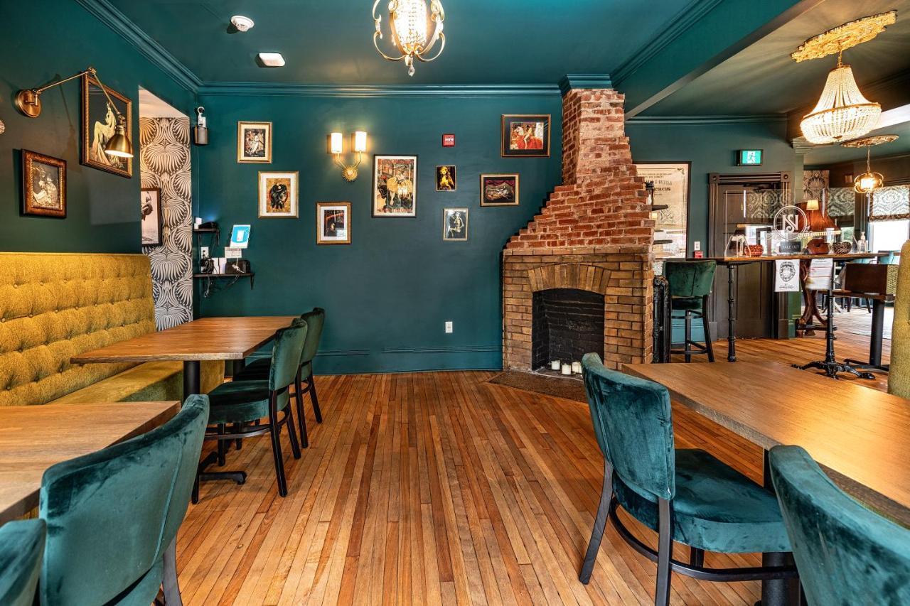 Slaymaker & Nichols Gastro House & Inn Charlottetown Exteriör bild